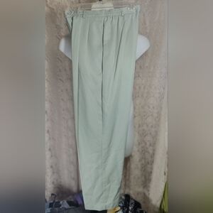 CB Collection Casuals Women's Light Green Dress Trouser Pant Nwot